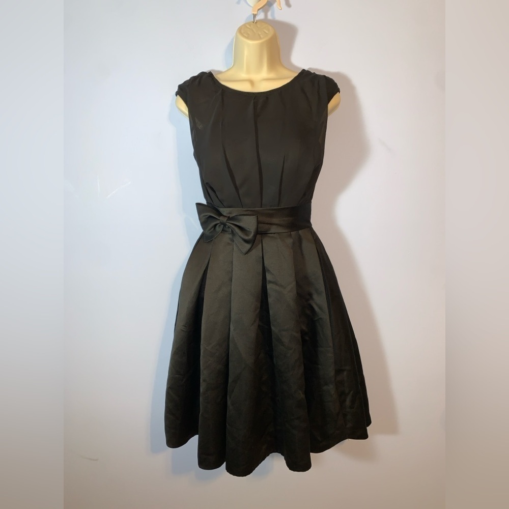 Black Sleeveless Dress illusion neck chiffon cap sleeve bow tie satin pleated